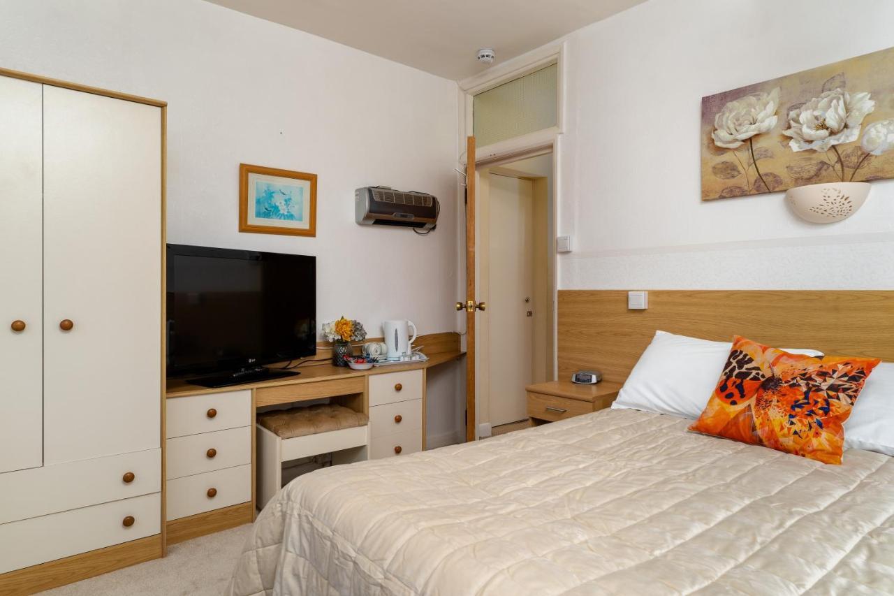 The Torland - Paignton Seafront - Free Parking, All Rooms En-Suite Exterior photo
