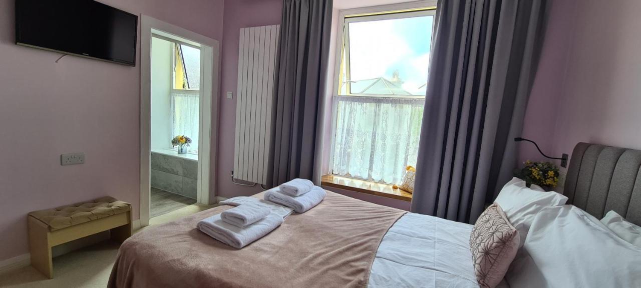 The Torland - Paignton Seafront - Free Parking, All Rooms En-Suite Exterior photo