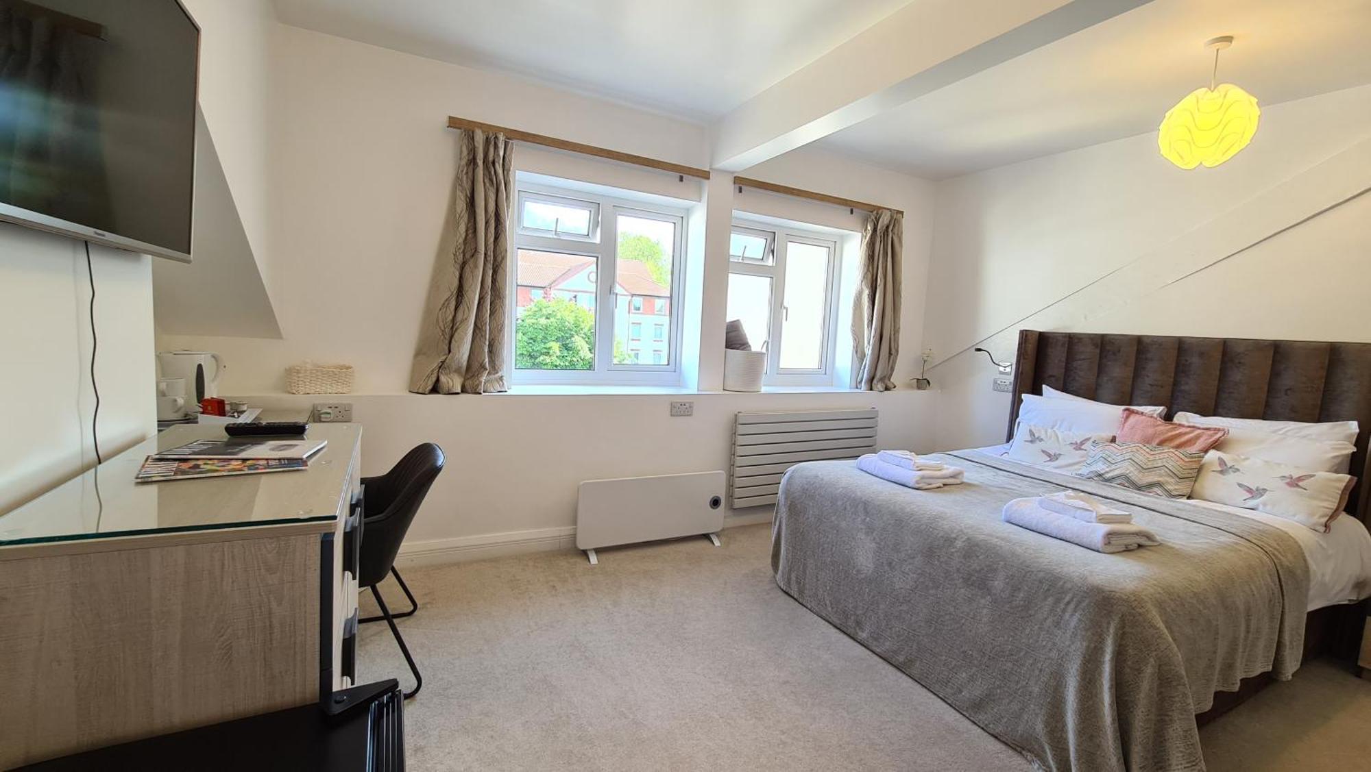 The Torland - Paignton Seafront - Free Parking, All Rooms En-Suite Exterior photo